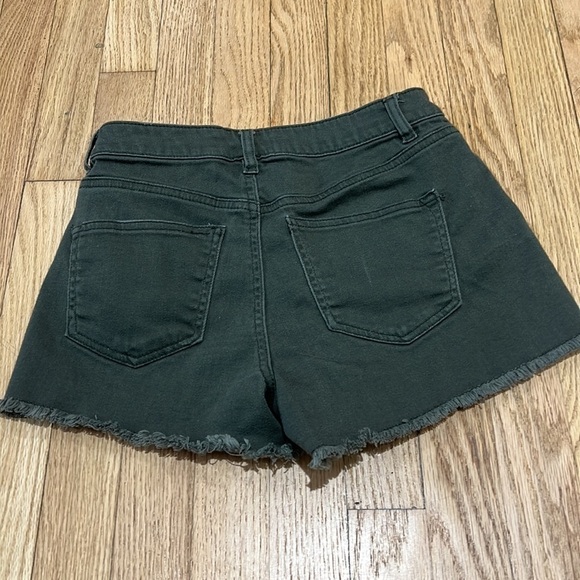 Refuge Denim Buttonfly Jean Shorts Size 2 - Picture 3 of 4